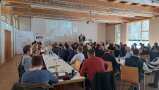 Besucher im Vortragssaal